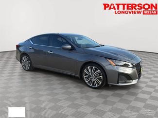 Used 2025 Nissan Altima 2.5 SL FWD video 1