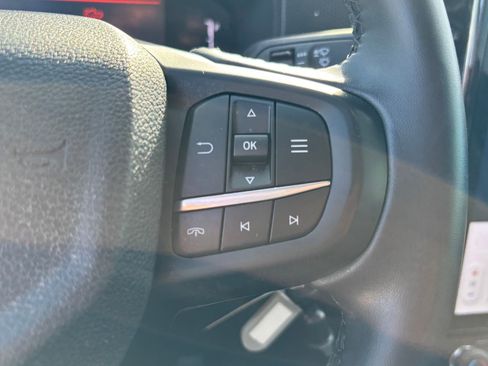 Used 2024 Ford Ranger XLT w/ Technology Package image 18