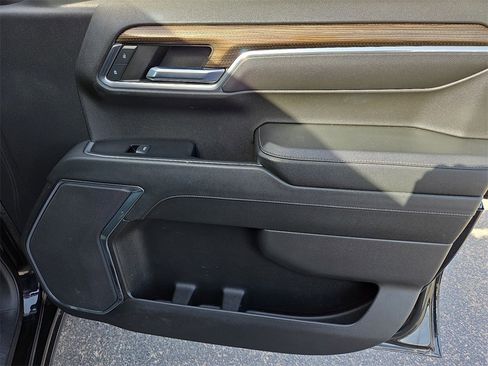 Used 2023 Chevrolet Silverado 1500 LT image 15