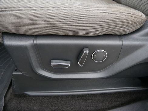 Used 2018 Ford F150 XLT w/ Equipment Group 302A Luxury image 13