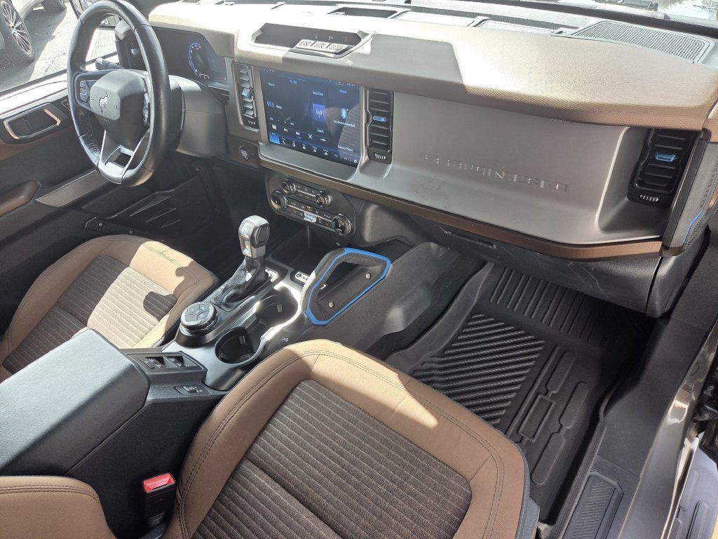 Used 2022 Ford Bronco Outer Banks AWD/4WD image 30