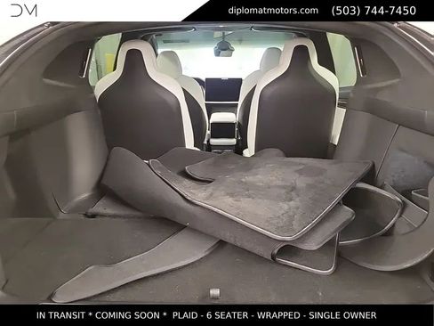 Used 2022 Tesla Model X Plaid image 10