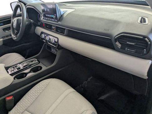 Certified 2023 Honda Pilot LX image 21