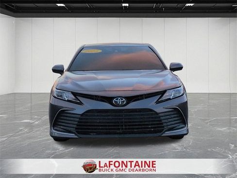 Used 2023 Toyota Camry LE image 3