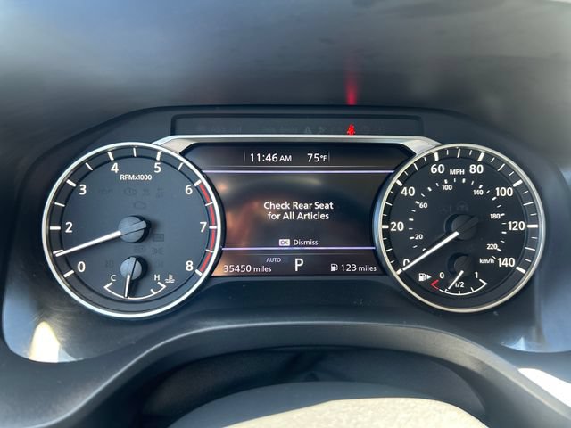 Used 2023 Nissan Rogue SV AWD/4WD image 16