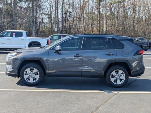 Used 2023 Toyota RAV4 XLE image 4