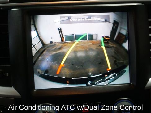 Used 2022 RAM 1500 Classic SLT w/ Electronics Convenience Group image 13