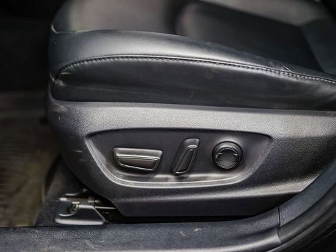 Used 2022 Toyota Prius image 20