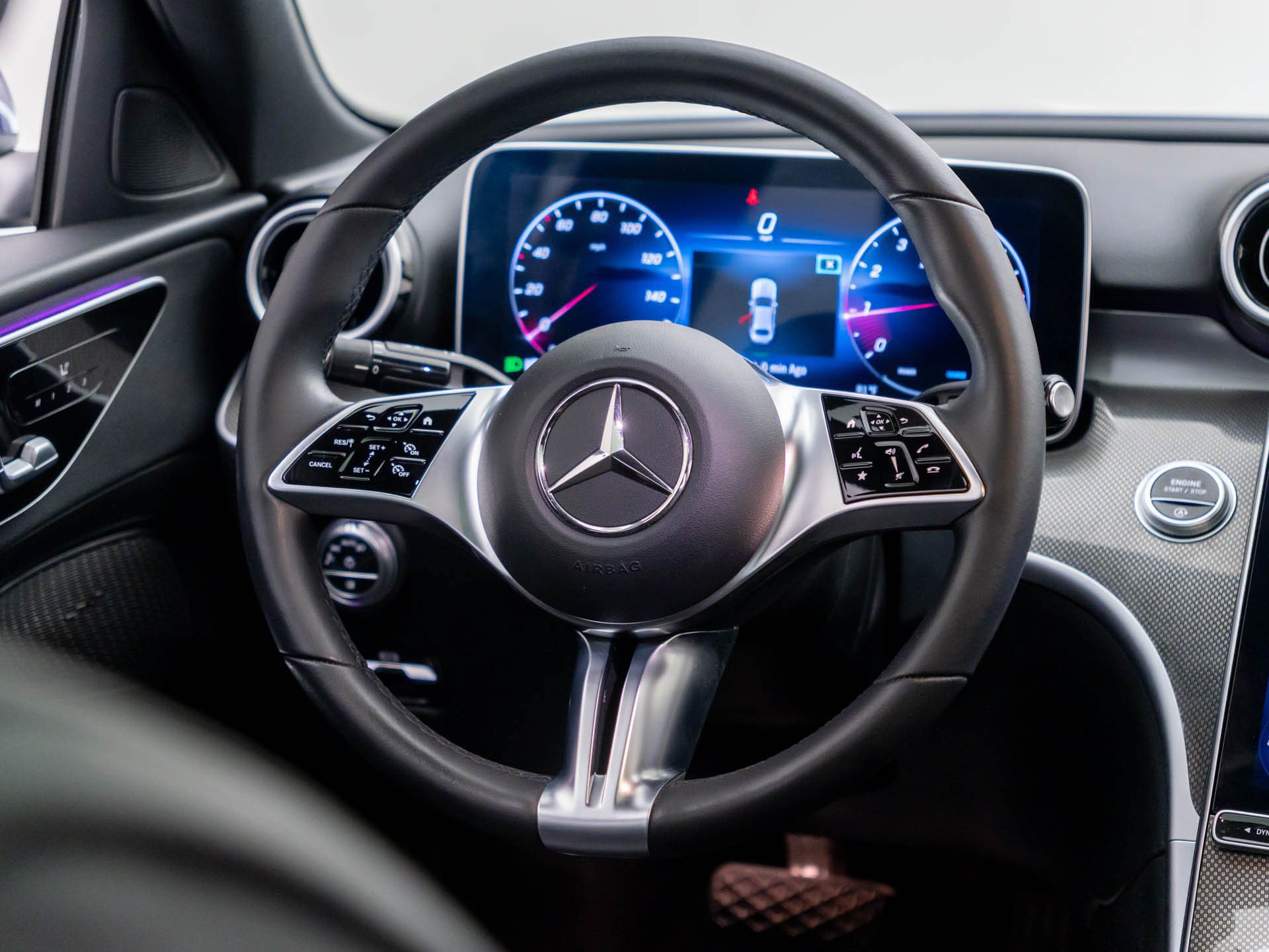 Used 2023 Mercedes-Benz C 300 4MATIC Sedan image 11