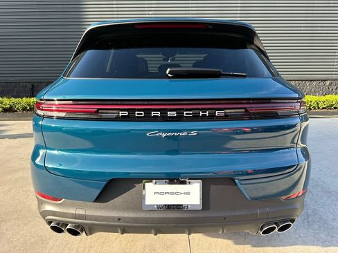 Certified 2026 Porsche Cayenne S AWD/4WD image 12