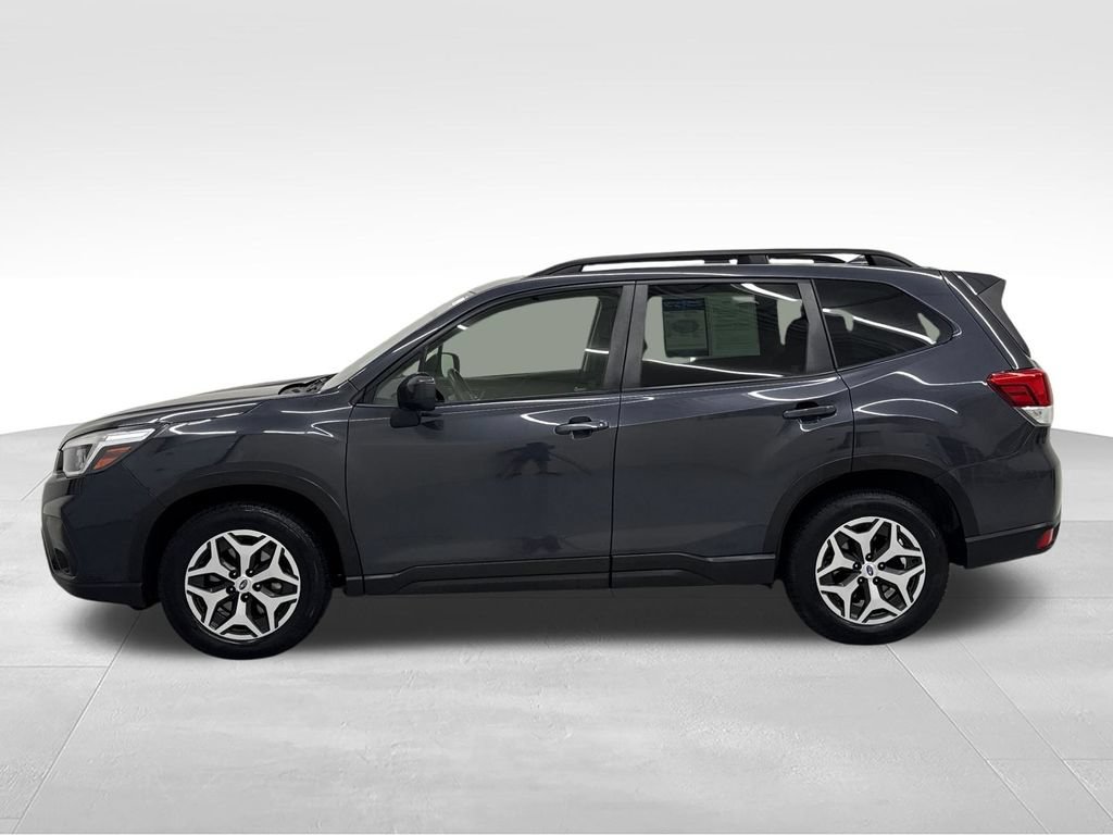 Used 2019 Subaru Forester Premium AWD/4WD image 4
