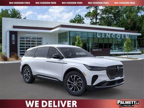 New 2026 Lincoln Nautilus Premier image 7