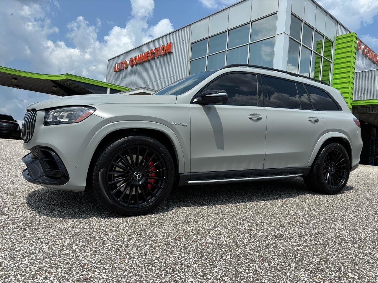 Used 2024 Mercedes-Benz GLS 63 AMG 4MATIC image 2