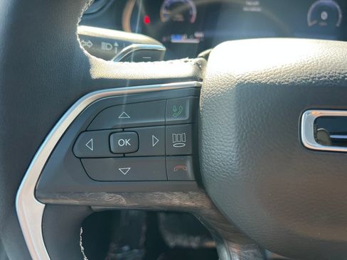 New 2026 Jeep Grand Cherokee L Limited AWD/4WD image 24