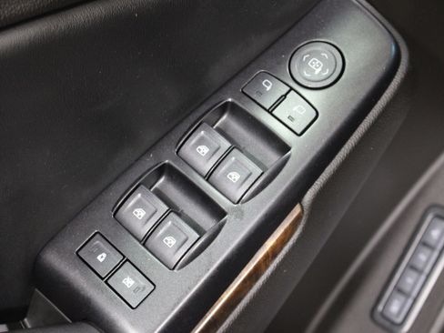 Used 2017 Chevrolet Tahoe LT AWD/4WD image 7