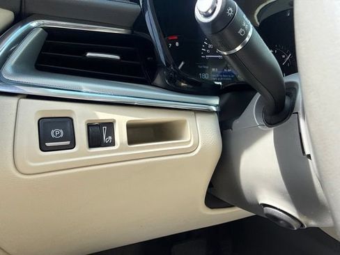 Certified 2019 Cadillac XT5 Luxury w/ Trailering Package AWD/4WD image 23