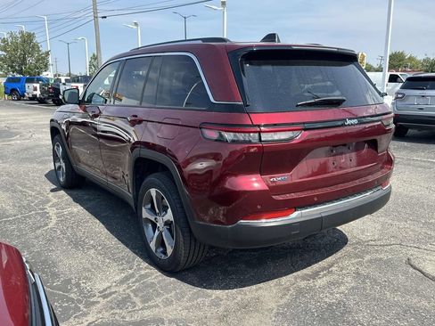 Used 2023 Jeep Grand Cherokee 4WD 4xe image 6