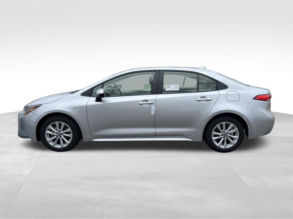 New 2027 Toyota Corolla LE w/ LE Premium Package FWD image 2