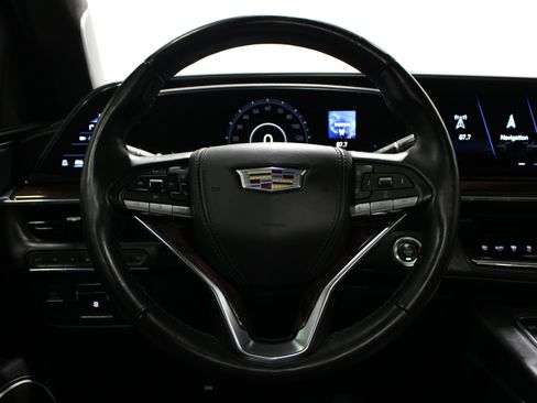 Used 2022 Cadillac Escalade ESV Sport Platinum AWD/4WD image 12