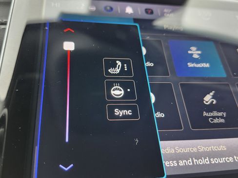 Used 2023 Jeep Grand Cherokee L Limited image 8