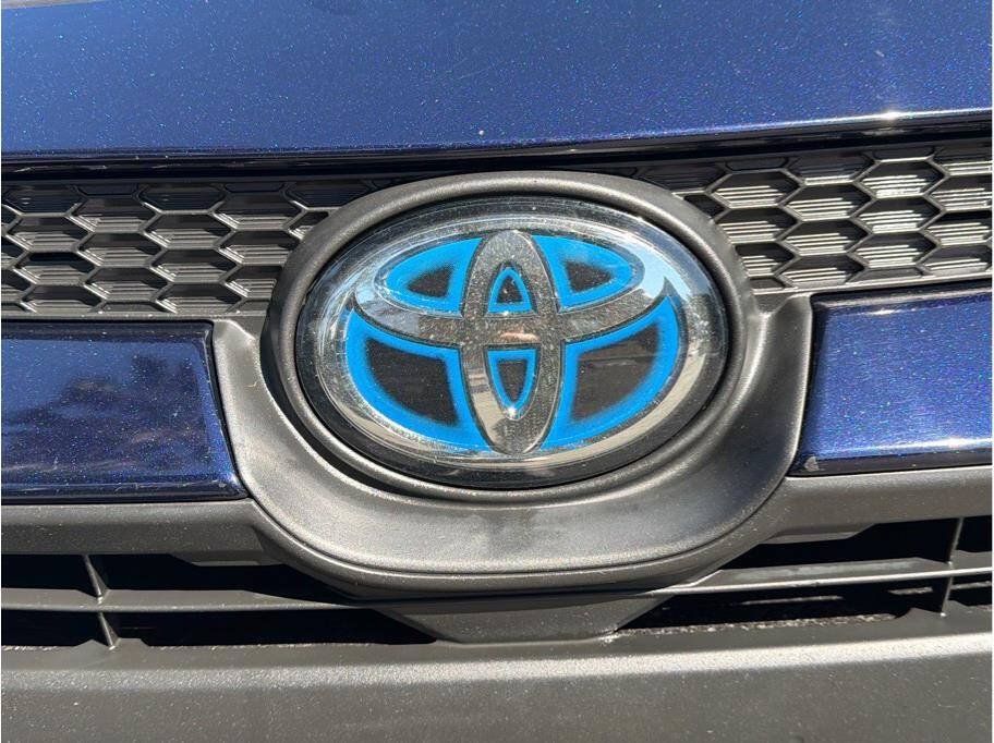 Used 2023 Toyota Corolla LE FWD image 31
