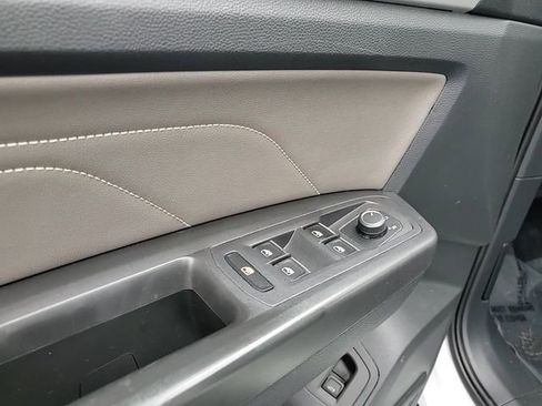 Used 2023 Volkswagen Atlas Cross Sport SEL image 14