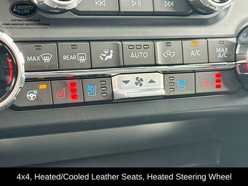 Used 2024 Ford F350 Platinum image 21