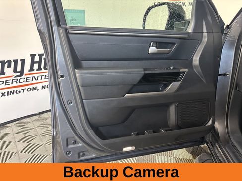 Used 2024 Toyota Tundra Limited image 8