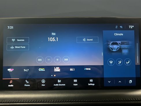 Used 2023 Lincoln Nautilus AWD w/ Premium Package image 31