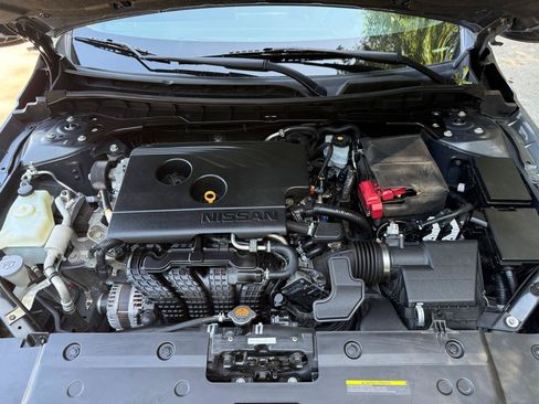 Used 2020 Nissan Altima 2.5 S FWD image 19