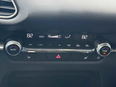 Certified 2025 MAZDA CX-30 AWD 2.5 S w/ Preferred Package image 24