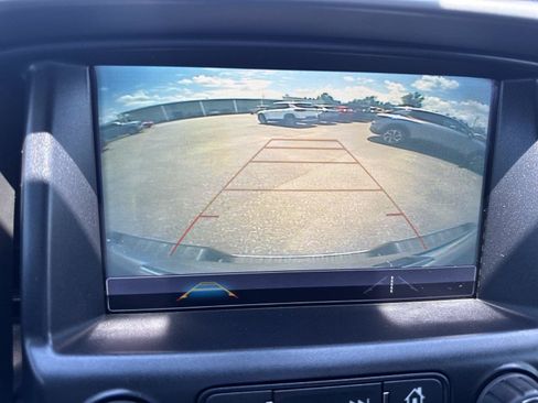Used 2018 Chevrolet Colorado LT RWD image 26