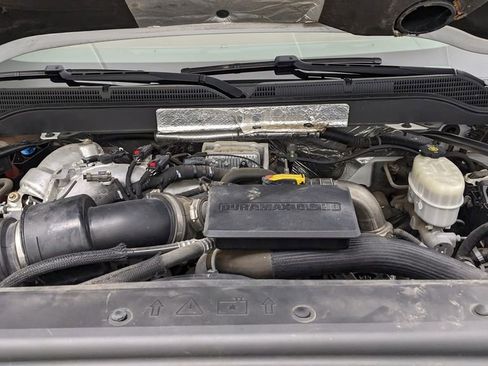 Used 2017 Chevrolet Silverado 3500 High Country image 46