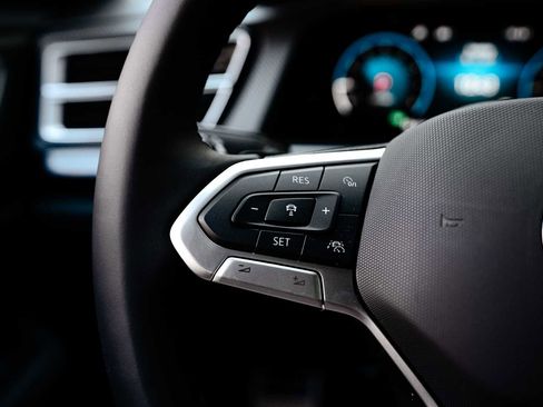 New 2025 Volkswagen Atlas Cross Sport SEL Premium R-Line image 25