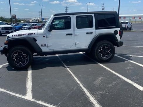 Used 2023 Jeep Wrangler Unlimited Rubicon w/ Cold Weather Group image 4