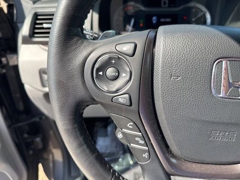 Used 2023 Honda Ridgeline RTL-E image 18