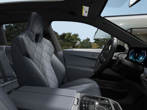 New 2026 BMW iX xDrive45 image 9