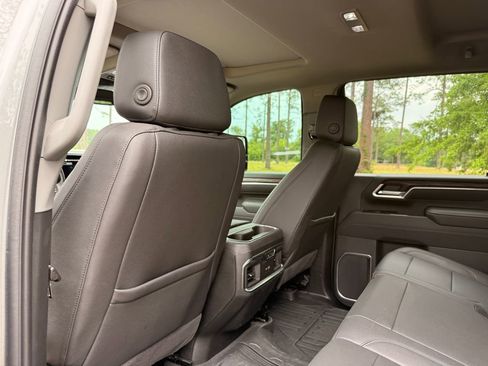 Used 2025 GMC Sierra 3500 SLT w/ SLT Premium Package AWD/4WD image 24