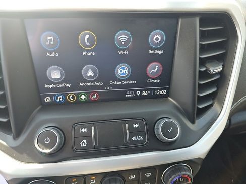 Used 2023 GMC Acadia SLE image 42