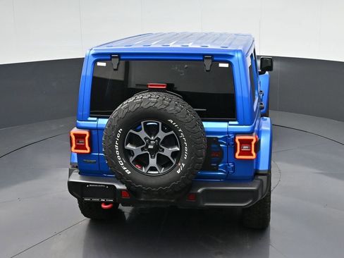 Used 2022 Jeep Wrangler Unlimited Rubicon w/ LED Lighting Group AWD/4WD image 21