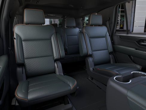 New 2026 GMC Yukon AT4 w/ AT4 Premium Package AWD/4WD image 17