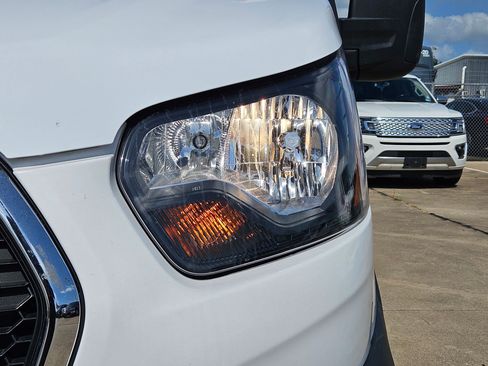 Used 2025 Ford Transit 250 Low Roof w/ Exterior Upgrade Package RWD image 12
