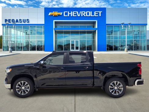 New 2025 Chevrolet Silverado 1500 LT image 3