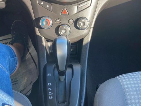 Used 2020 Chevrolet Sonic LT image 14