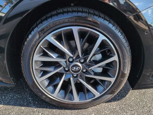 Certified 2023 Hyundai Sonata Limited w/ Cargo Package FWD image 11