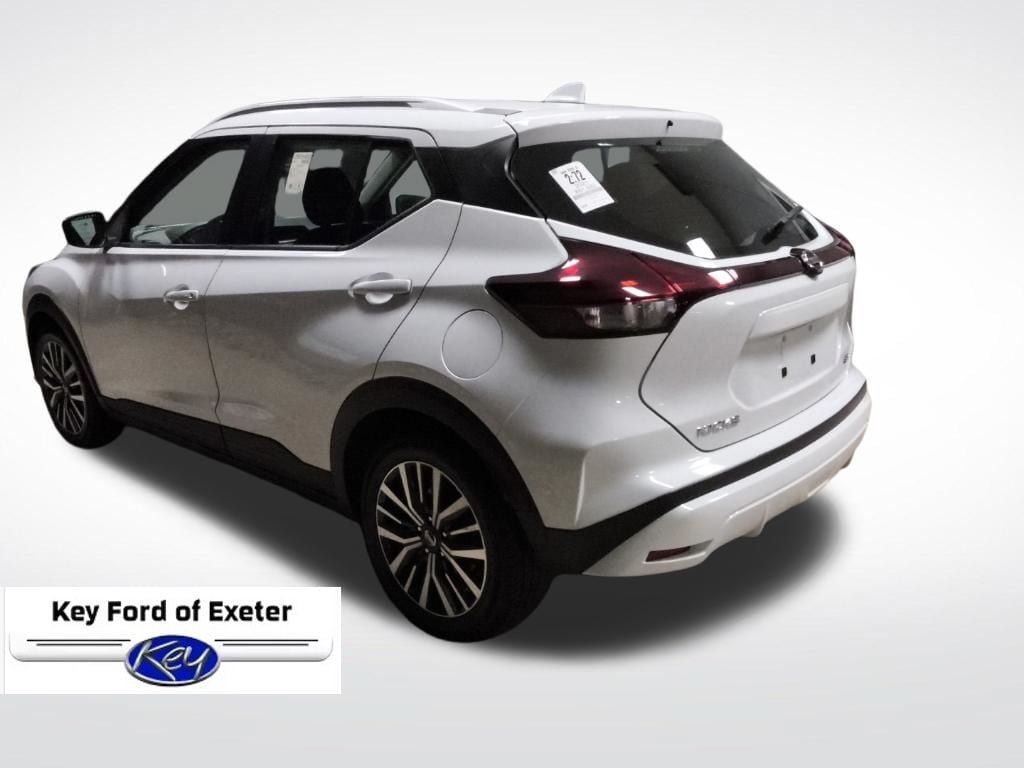 Used 2021 Nissan Kicks SV FWD image 10