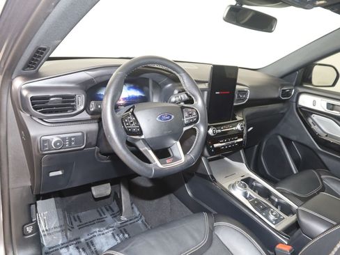 Used 2021 Ford Explorer ST w/ Equipment Group 401A AWD/4WD image 26