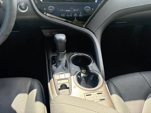 Used 2023 Toyota Camry XSE w/ Navigation Package FWD image 14