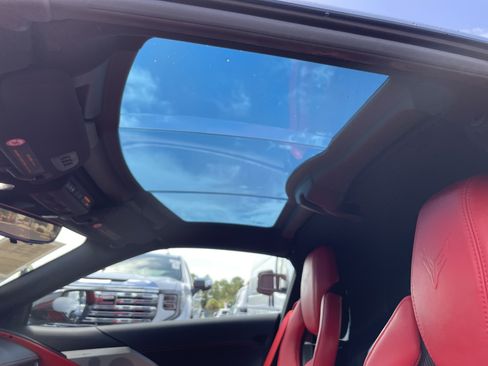 Used 2020 Chevrolet Corvette Stingray Preferred Cpe w/ 2LT Preferred Equipment Group RWD image 7