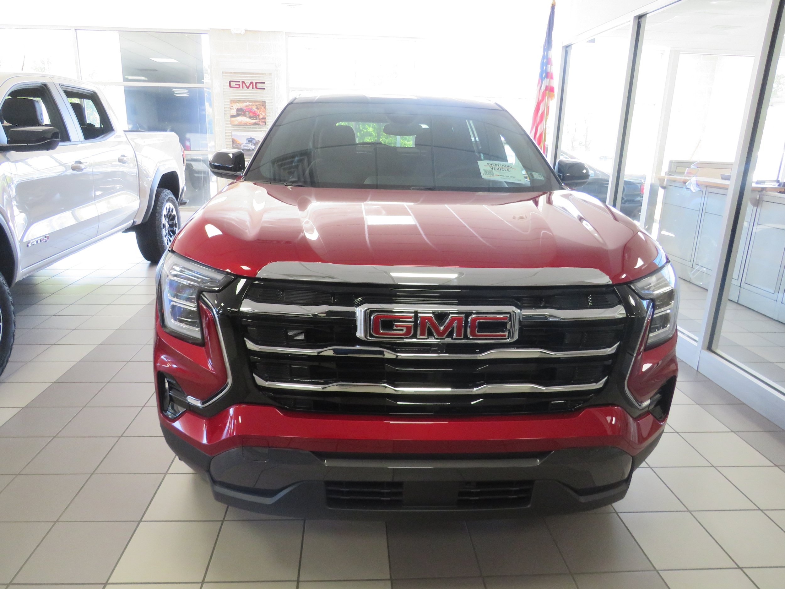 New 2027 GMC Terrain Elevation w/ LPO, Floor Liner Package AWD/4WD image 2